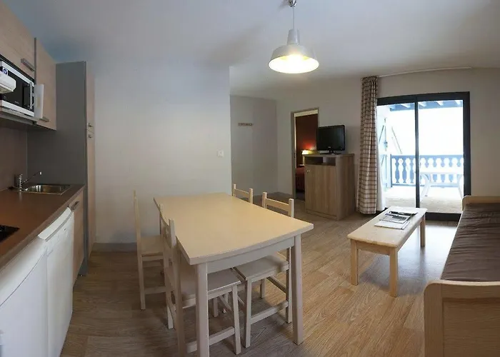 Lejlighedshotel Noemys Trois Vallees 3*